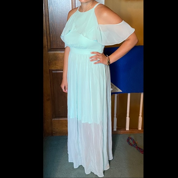 Reverie Formal Gown - Picture 4 of 5